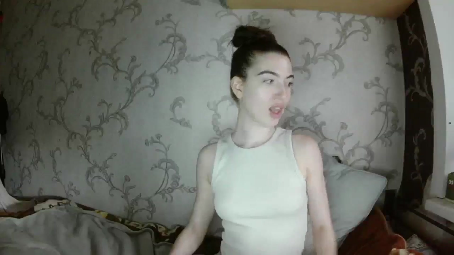 Gallery image thumbnail from LilyUrban's myfreecams stream on, 04/17/2026, 14:32 image 12 of 20