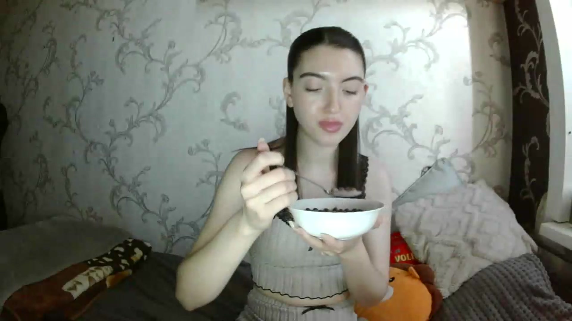 Gallery image thumbnail from LilyUrban's myfreecams stream on, 05/08/2026, 14:59 image 18 of 20