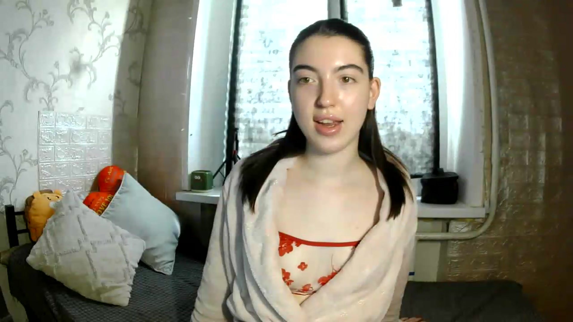 Gallery image thumbnail from LilyUrban's myfreecams stream on, 05/25/2026, 12:18 image 9 of 20