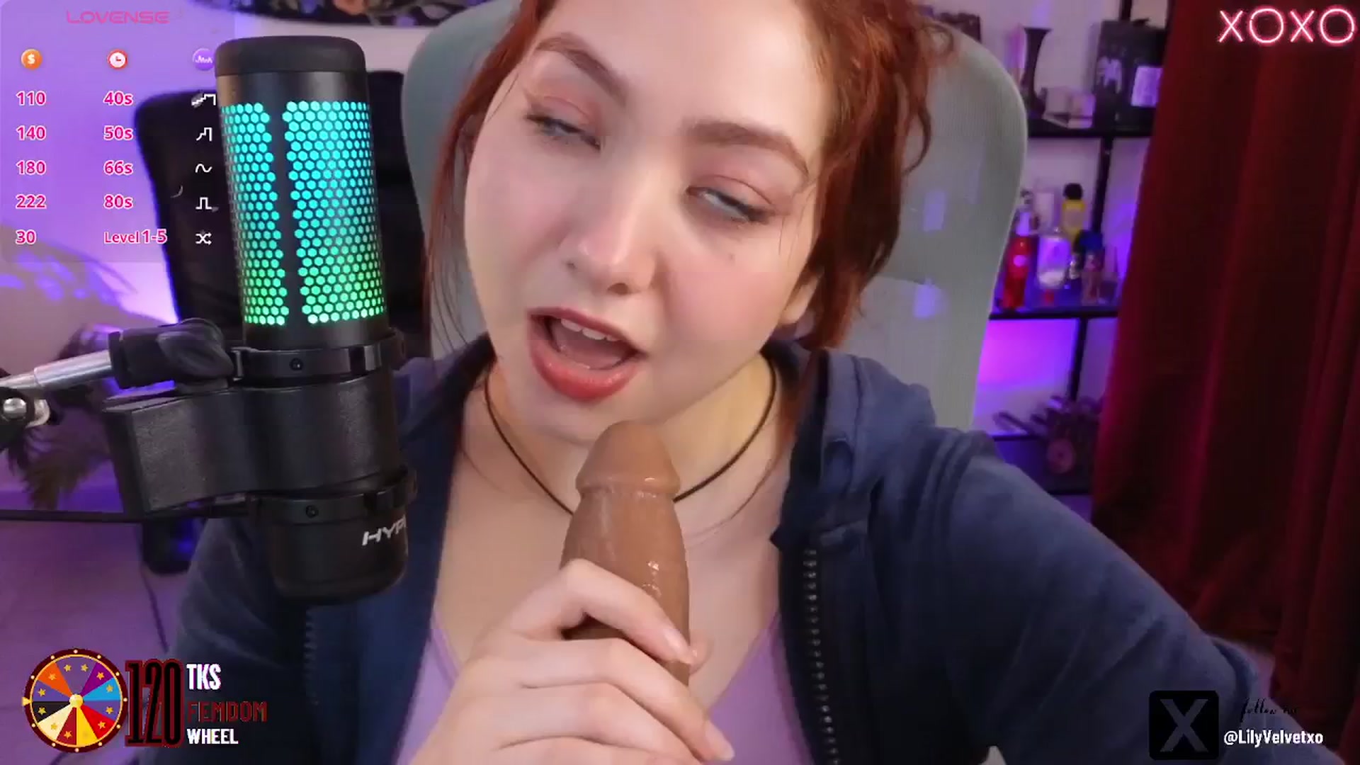 Gallery image thumbnail from LilyVelvet's myfreecams stream on, 03/25/2025, 07:51 image 17 of 20