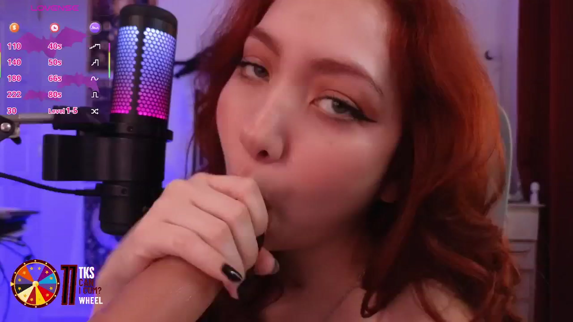 Gallery image thumbnail from LilyVelvet's myfreecams stream on, 10/19/2025, 07:44 image 11 of 20