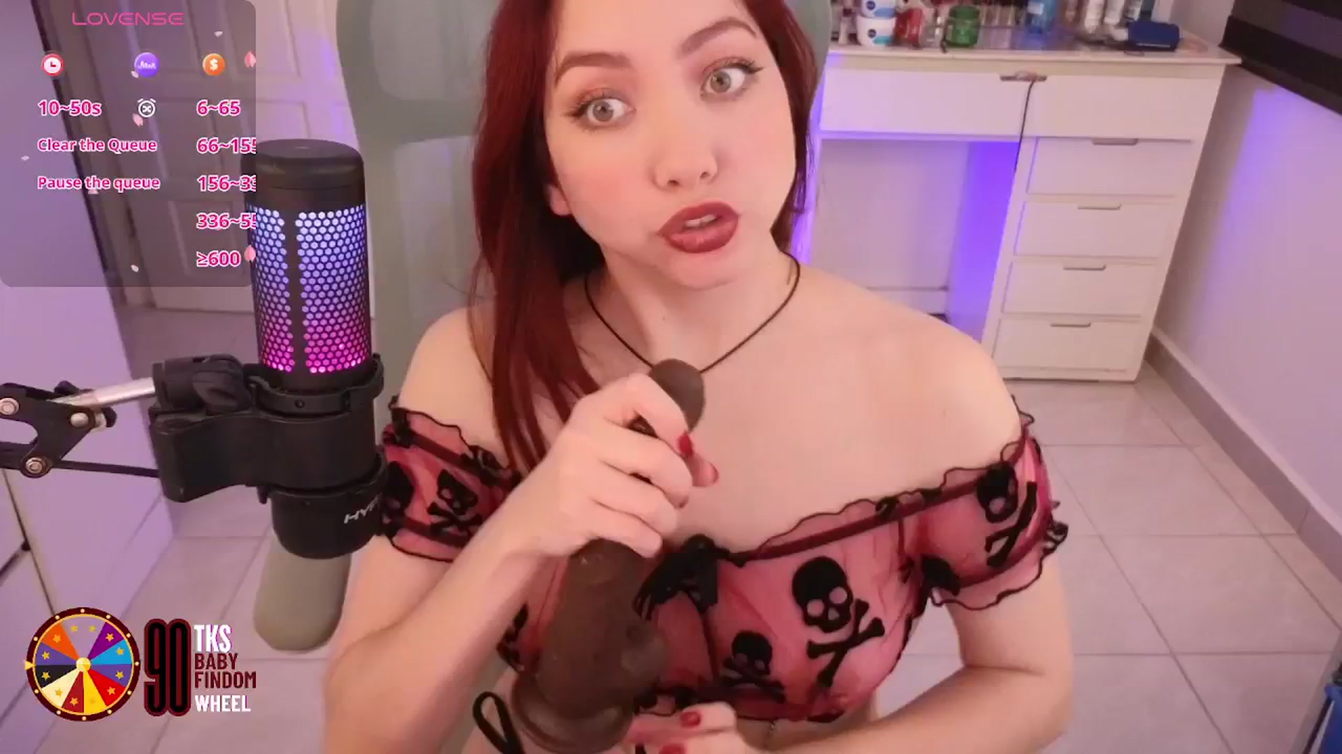 Gallery image thumbnail from LilyVelvet's myfreecams stream on, 04/07/2026, 02:20 image 8 of 20