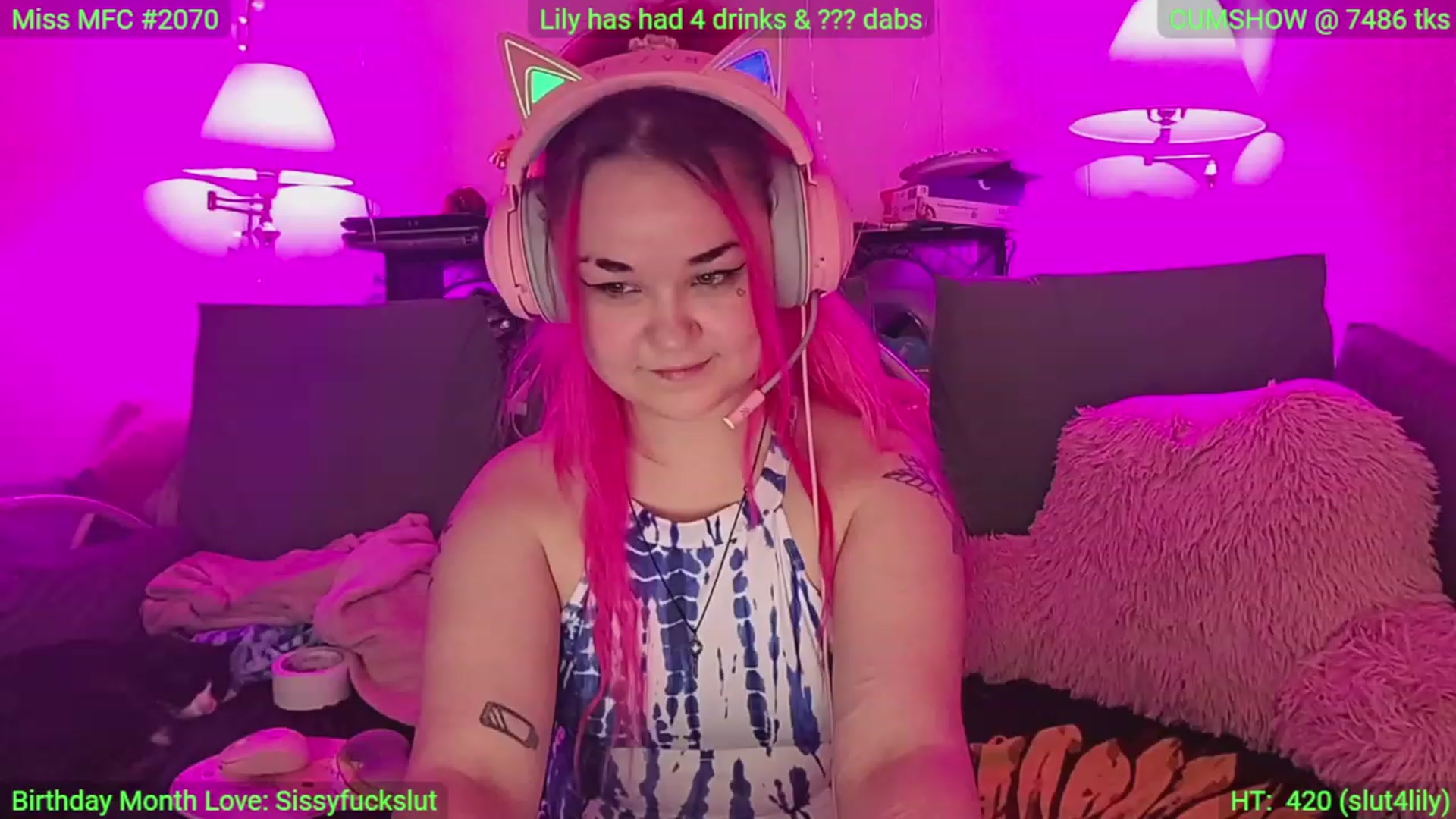 Gallery image thumbnail from LilyWhite42O's myfreecams stream on, 03/20/2023, 02:12 image 20 of 20