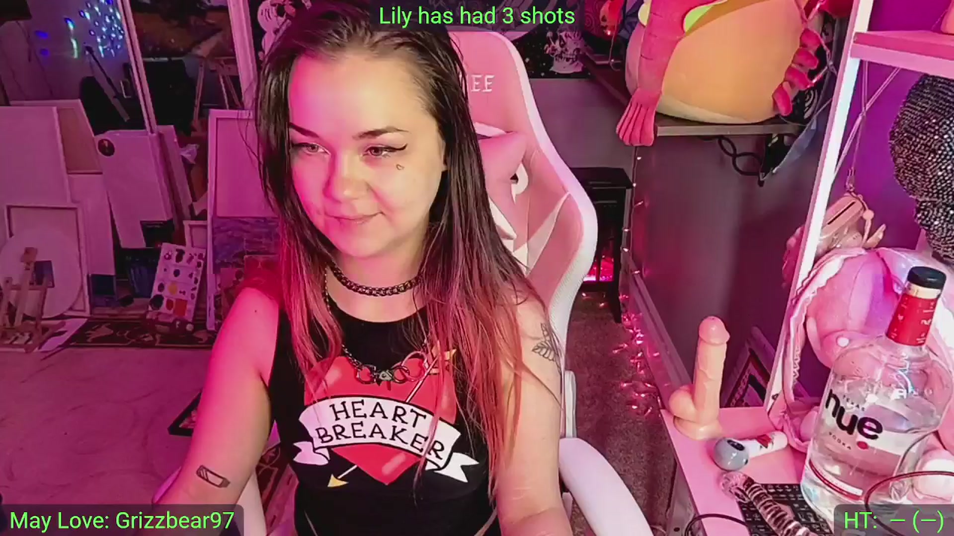 Gallery image thumbnail from LilyWhite42O's myfreecams stream on, 05/03/2025, 19:58 image 4 of 20