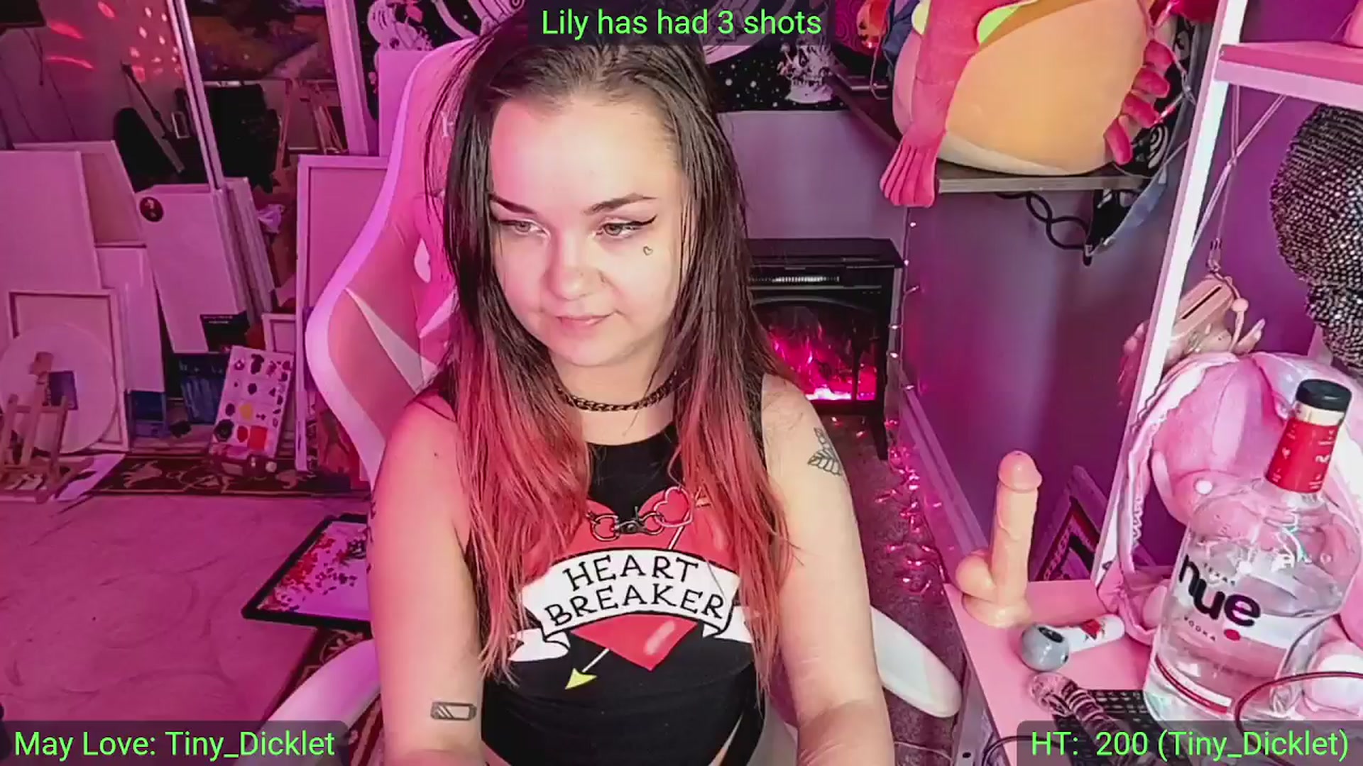 Gallery image thumbnail from LilyWhite42O's myfreecams stream on, 05/03/2025, 19:58 image 19 of 20