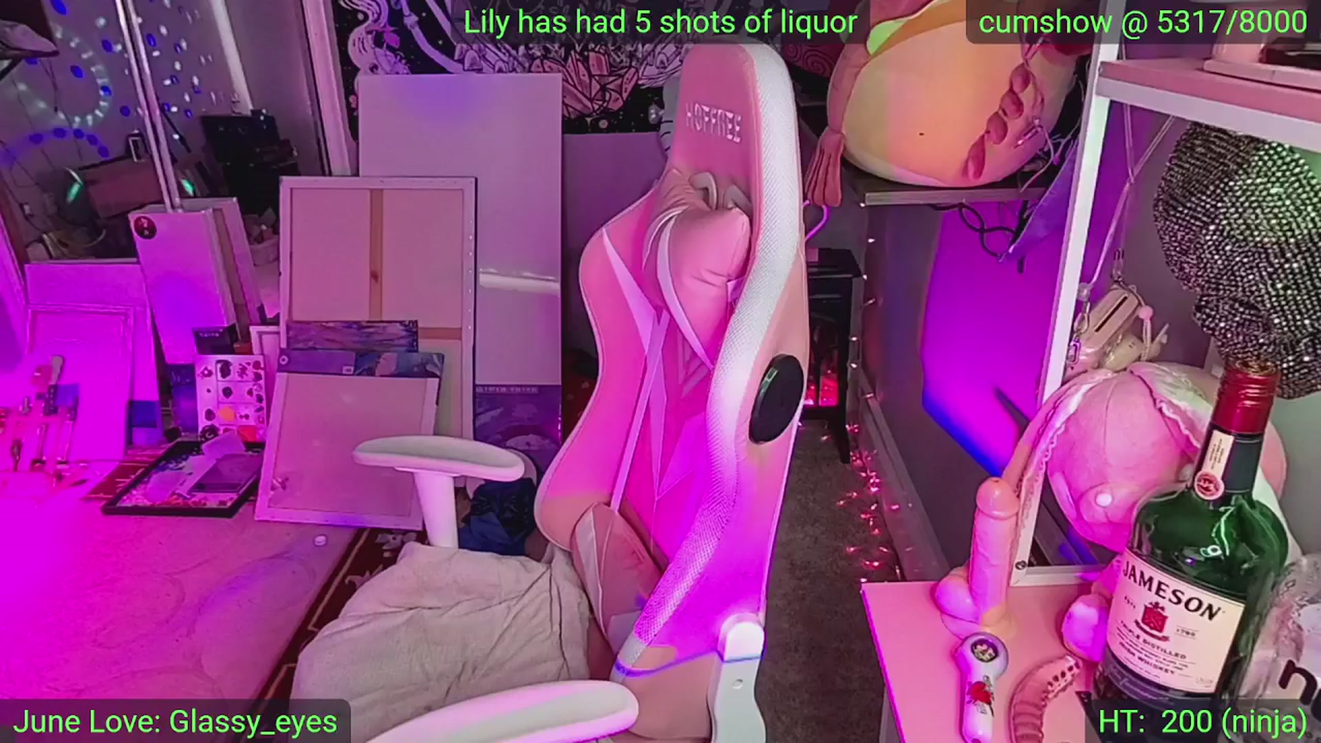 Gallery image thumbnail from LilyWhite42O's myfreecams stream on, 06/19/2025, 19:41 image 15 of 20