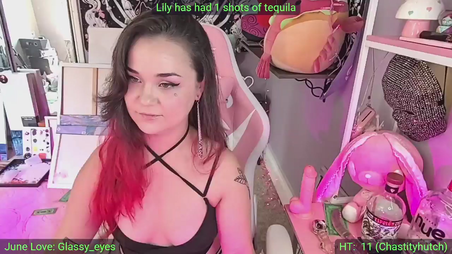 Gallery image thumbnail from LilyWhite42O's myfreecams stream on, 06/30/2025, 22:08 image 6 of 20