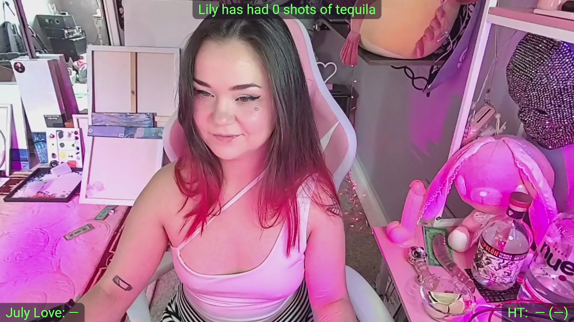 Gallery image thumbnail from LilyWhite42O's myfreecams stream on, 07/01/2025, 17:26 image 4 of 20
