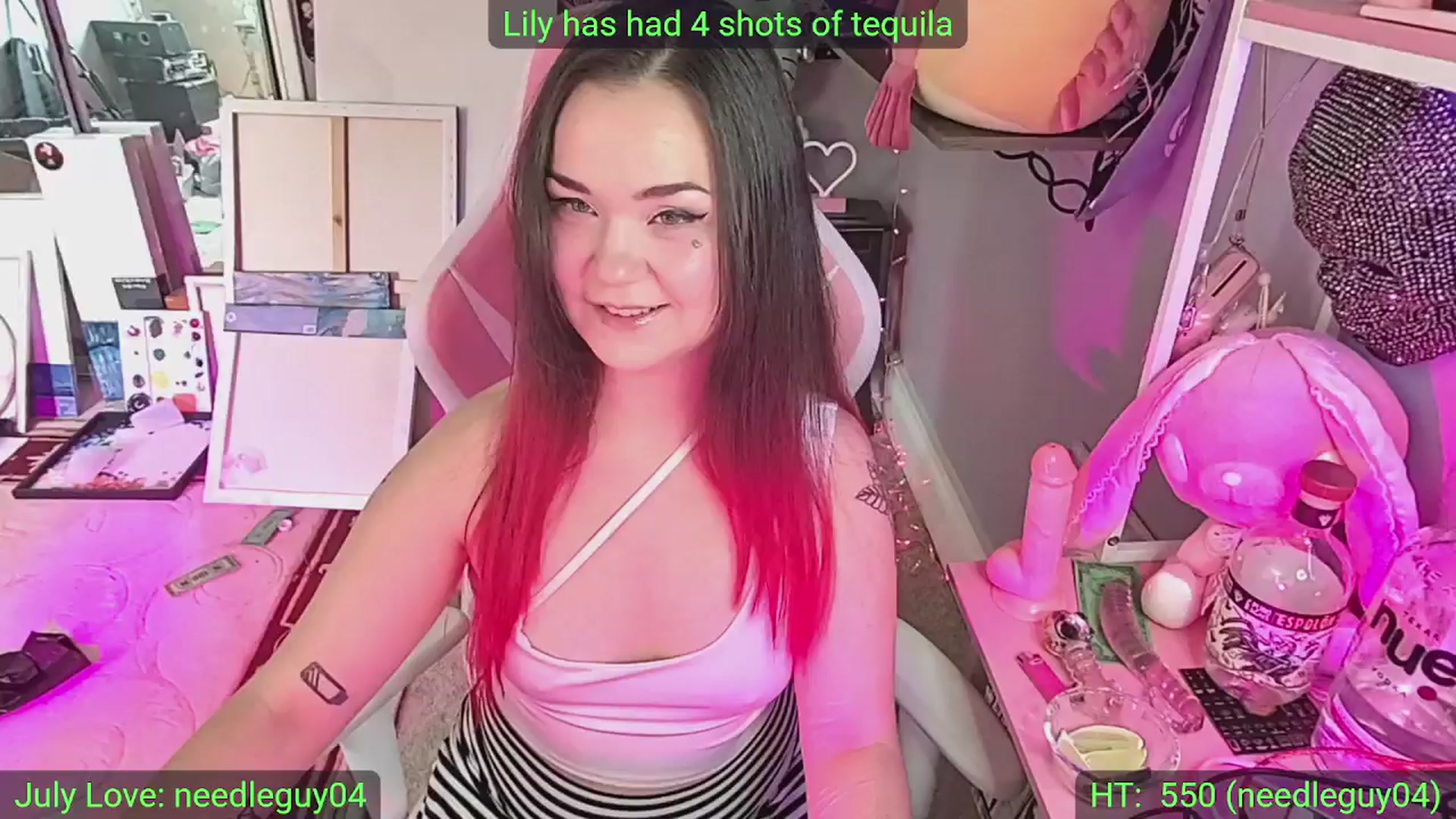 Gallery image thumbnail from LilyWhite42O's myfreecams stream on, 07/01/2025, 20:59 image 10 of 20