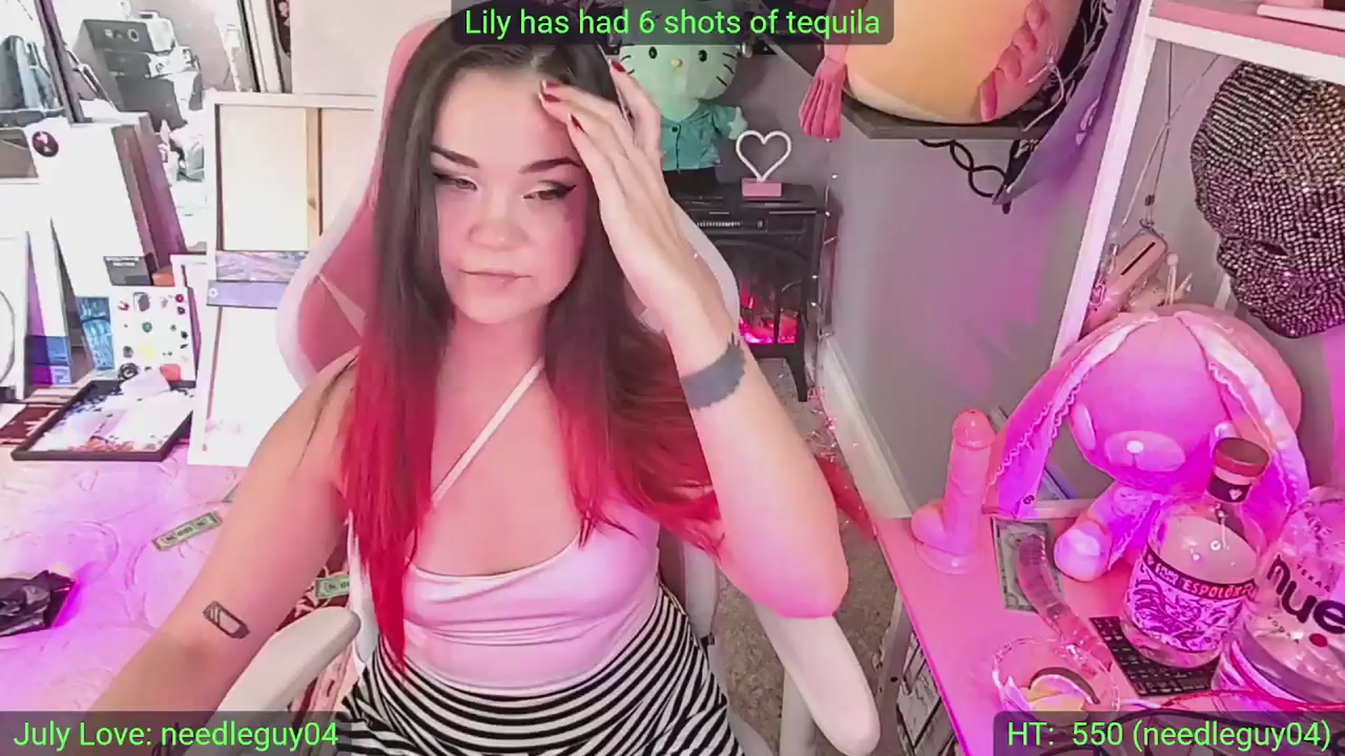Gallery image thumbnail from LilyWhite42O's myfreecams stream on, 07/01/2025, 20:59 image 19 of 20