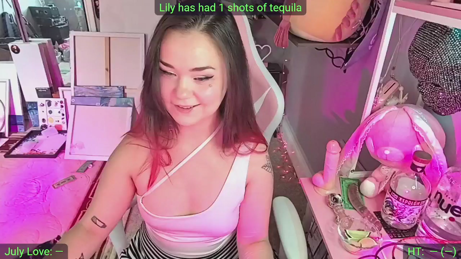 Gallery image thumbnail from LilyWhite42O's myfreecams stream on, 07/01/2025, 20:59 image 1 of 20
