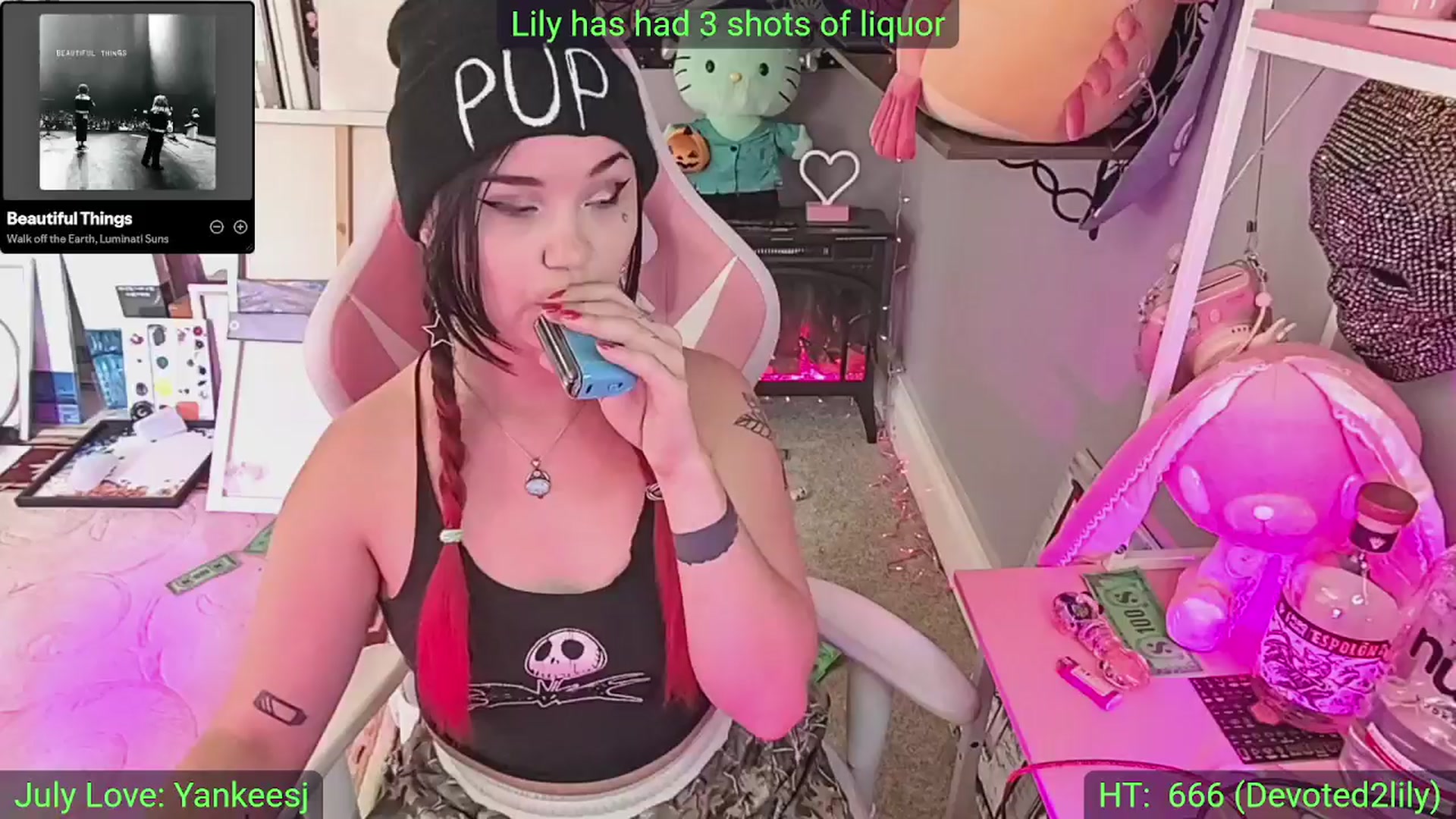 Gallery image thumbnail from LilyWhite42O's myfreecams stream on, 07/06/2025, 21:59 image 9 of 20