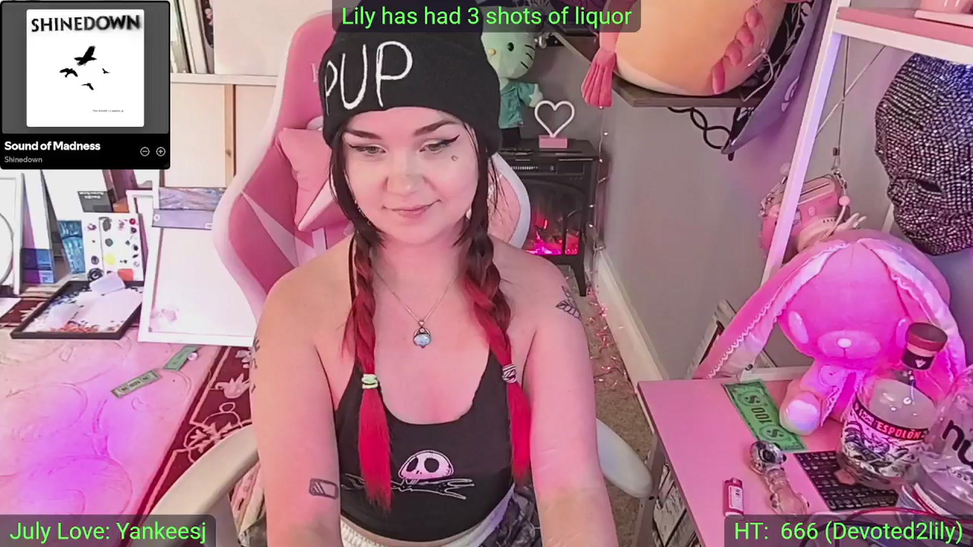 Gallery image thumbnail from LilyWhite42O's myfreecams stream on, 07/06/2025, 21:59 image 2 of 20