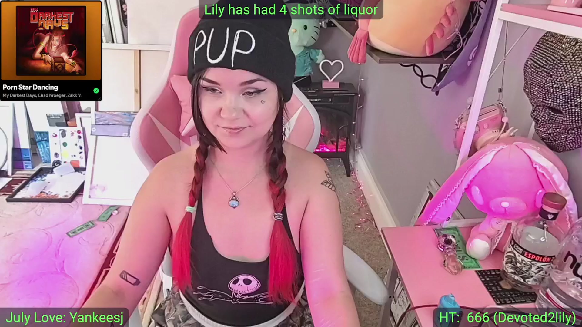 Gallery image thumbnail from LilyWhite42O's myfreecams stream on, 07/06/2025, 21:59 image 15 of 20