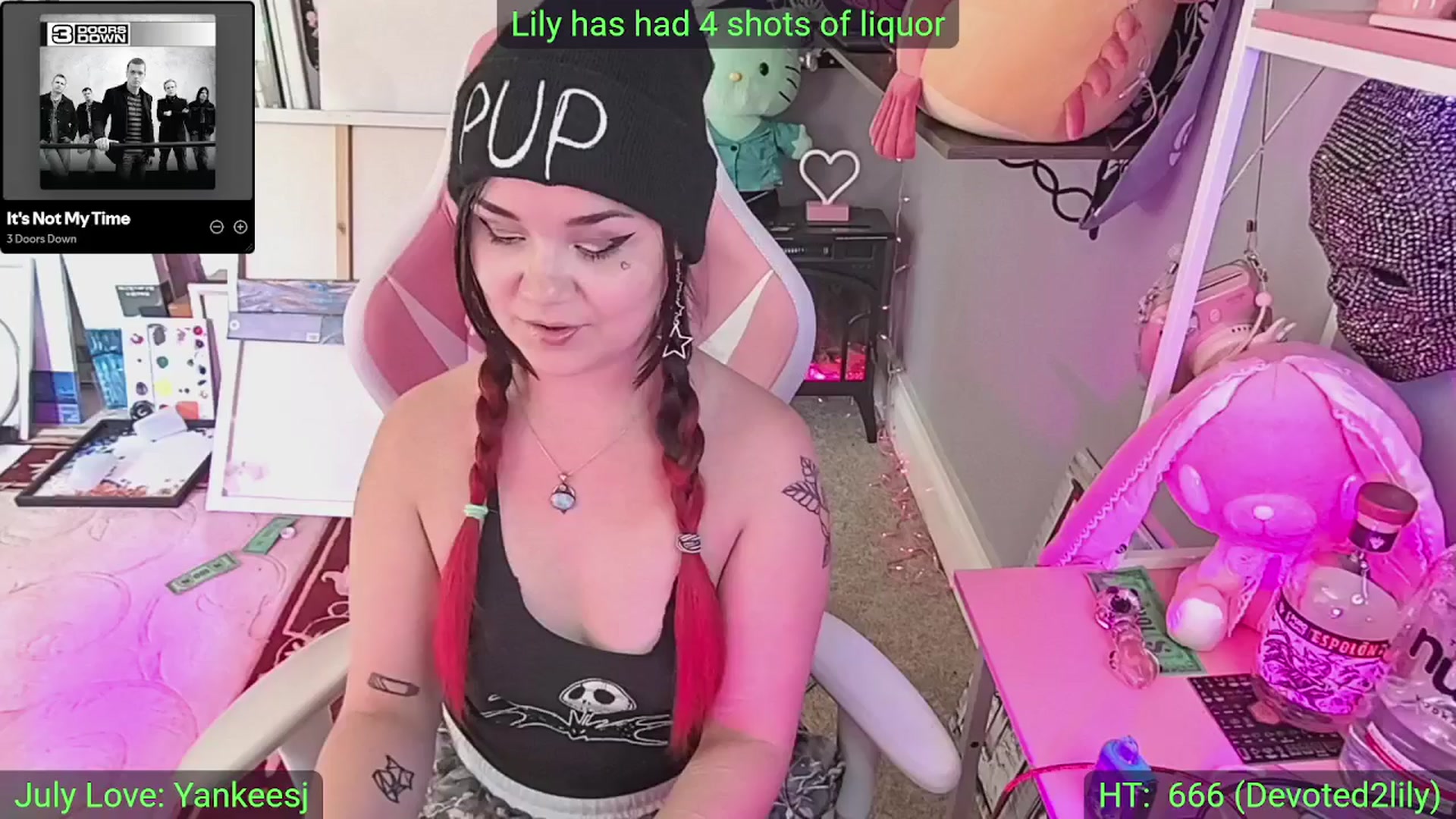 Gallery image thumbnail from LilyWhite42O's myfreecams stream on, 07/06/2025, 21:59 image 14 of 20