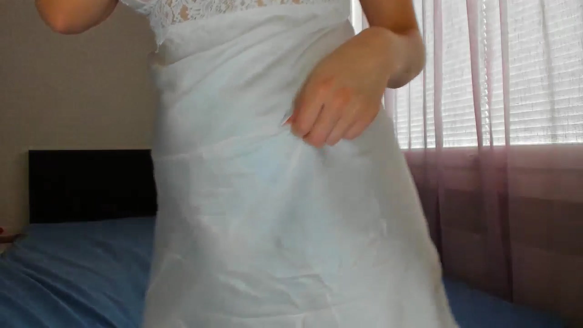 Gallery image thumbnail from Lily_8's myfreecams stream on, 09/13/2025, 16:40 image 9 of 20