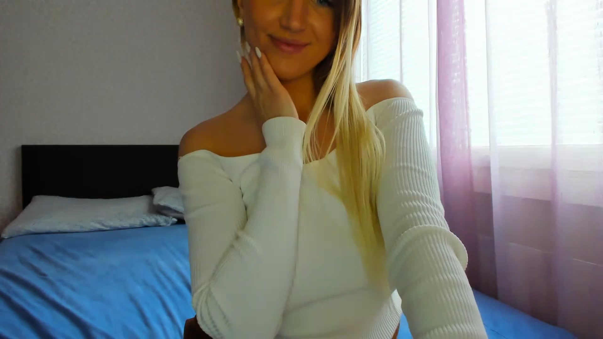Gallery image thumbnail from Lily_8's myfreecams stream on, 09/15/2025, 13:26 image 20 of 20