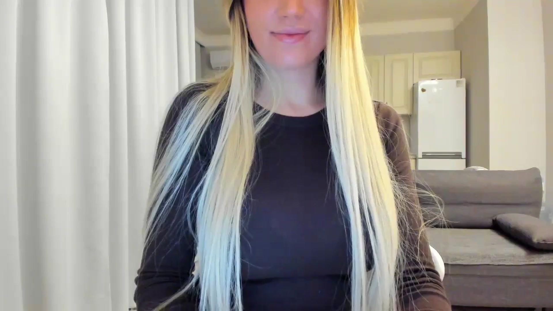 Gallery image thumbnail from Lily_8's myfreecams stream on, 10/21/2025, 15:22 image 10 of 20