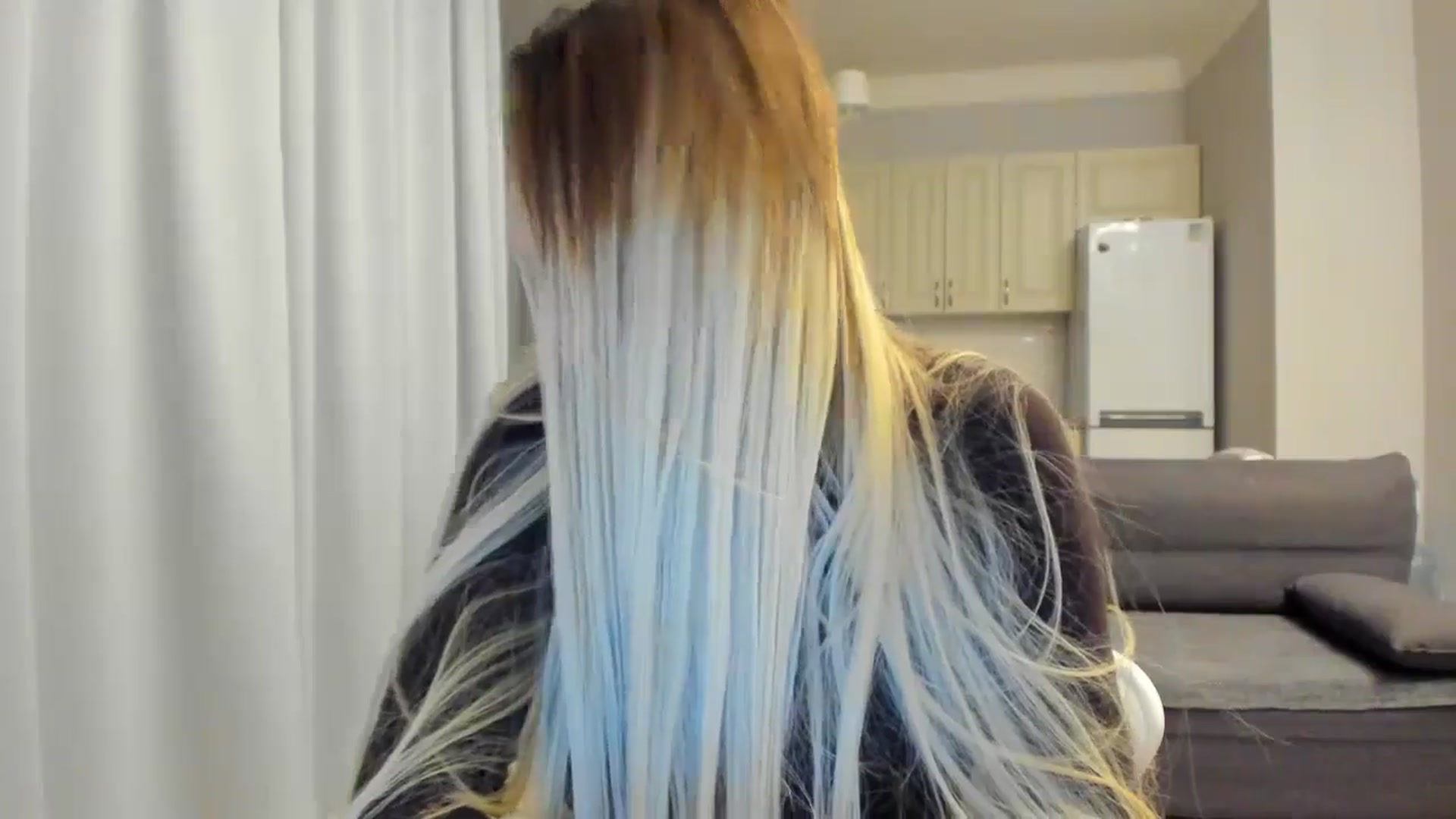 Gallery image thumbnail from Lily_8's myfreecams stream on, 10/21/2025, 16:25 image 10 of 20