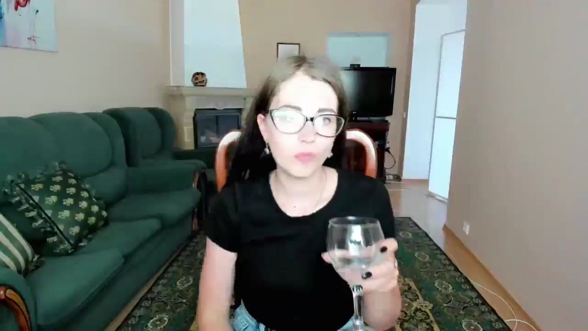 Gallery image thumbnail from Lily_Blake's myfreecams stream on, 07/07/2025, 10:54 image 9 of 20