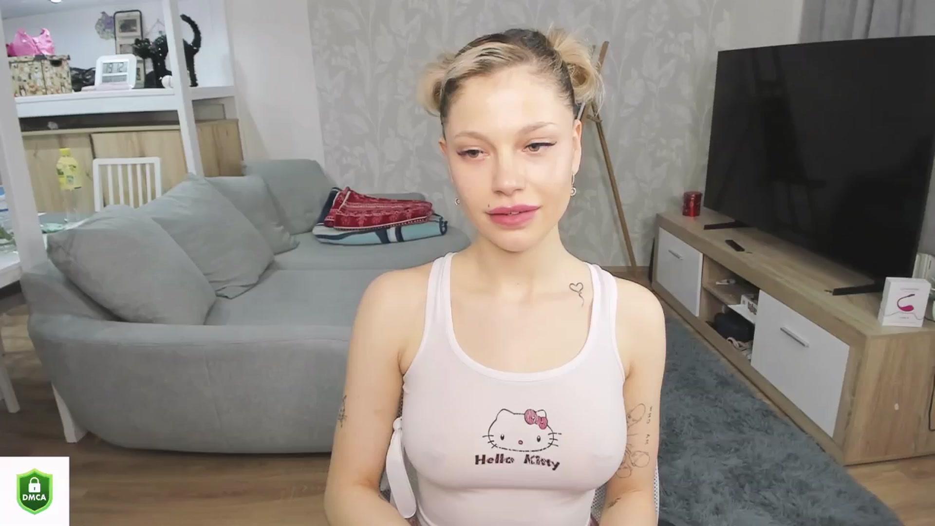 Gallery image thumbnail from Lily_Rader19's myfreecams stream on, 03/28/2025, 19:17 image 2 of 20