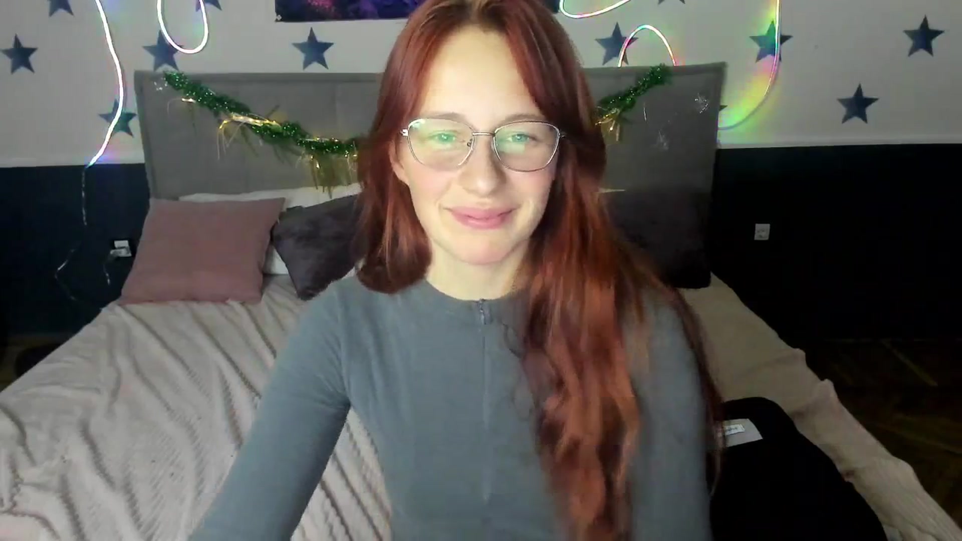 Gallery image thumbnail from Lily_Violet's myfreecams stream on, 12/26/2025, 18:07 image 3 of 20