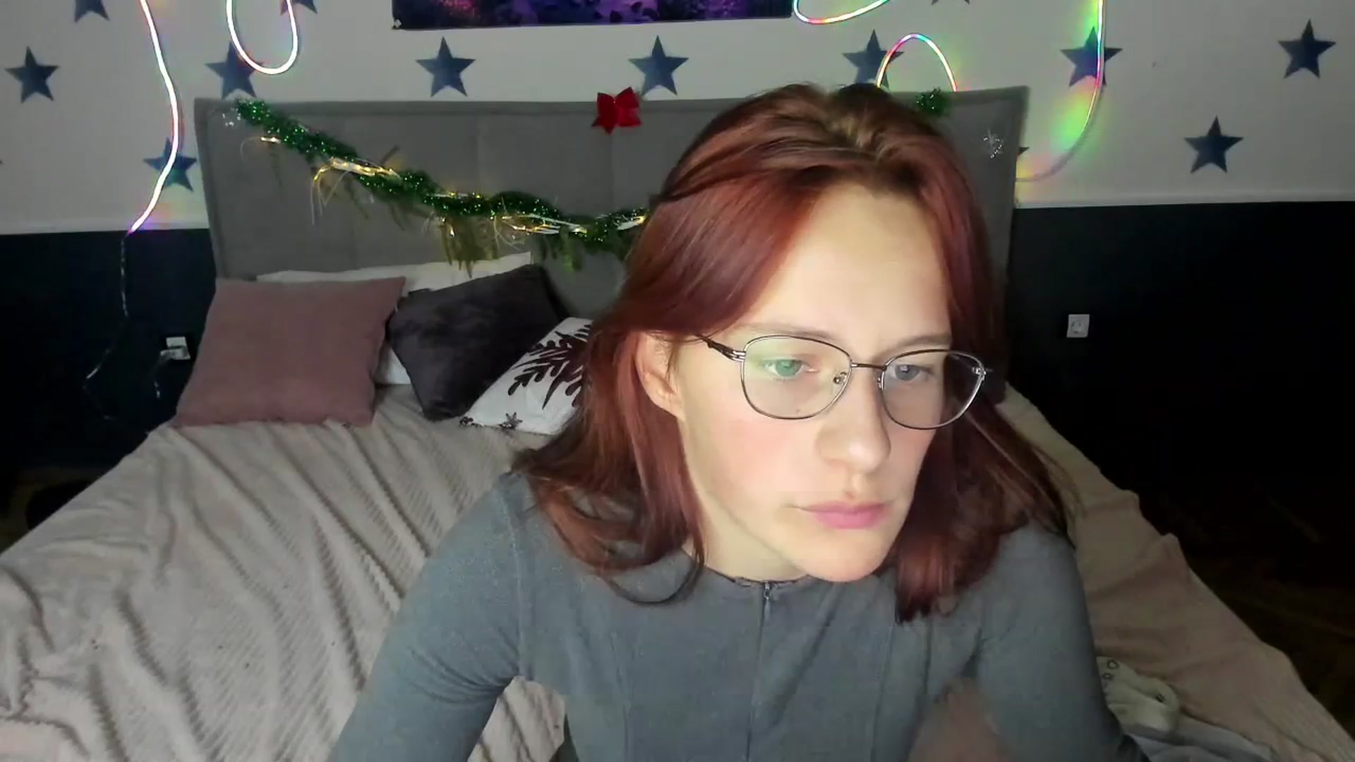 Gallery image thumbnail from Lily_Violet's myfreecams stream on, 12/26/2025, 18:07 image 5 of 20