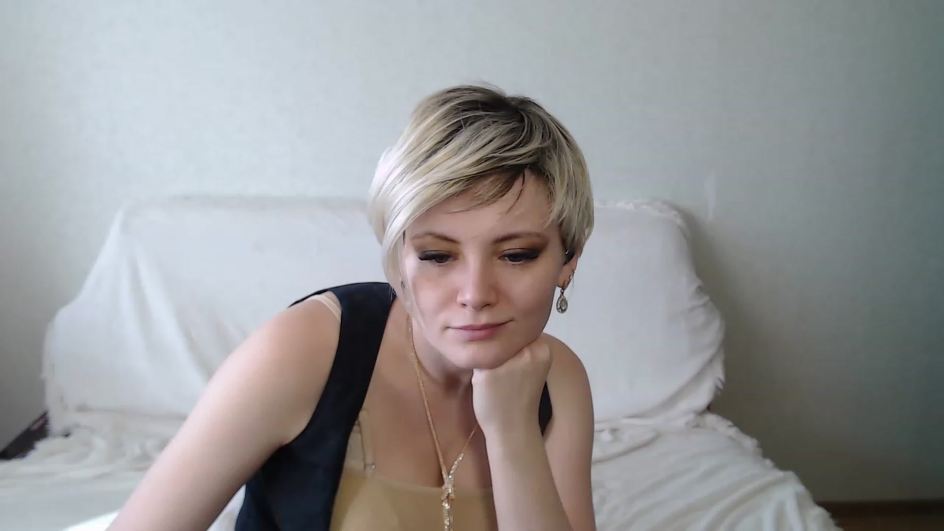 Gallery image thumbnail from Lily_Vitae's myfreecams stream on, 04/05/2023, 12:39 image 18 of 20