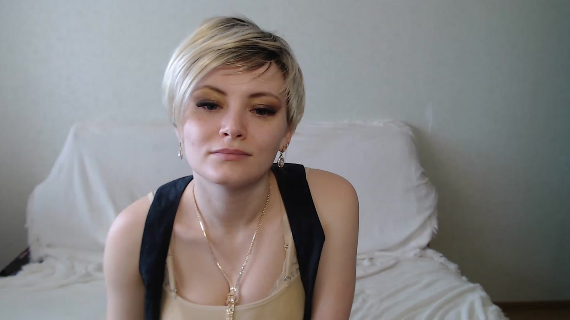 Gallery image thumbnail from Lily_Vitae's myfreecams stream on, 04/05/2023, 12:39 image 10 of 20