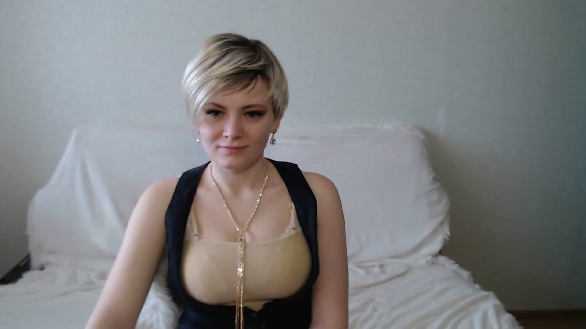 Gallery image thumbnail from Lily_Vitae's myfreecams stream on, 04/05/2023, 12:39 image 11 of 20