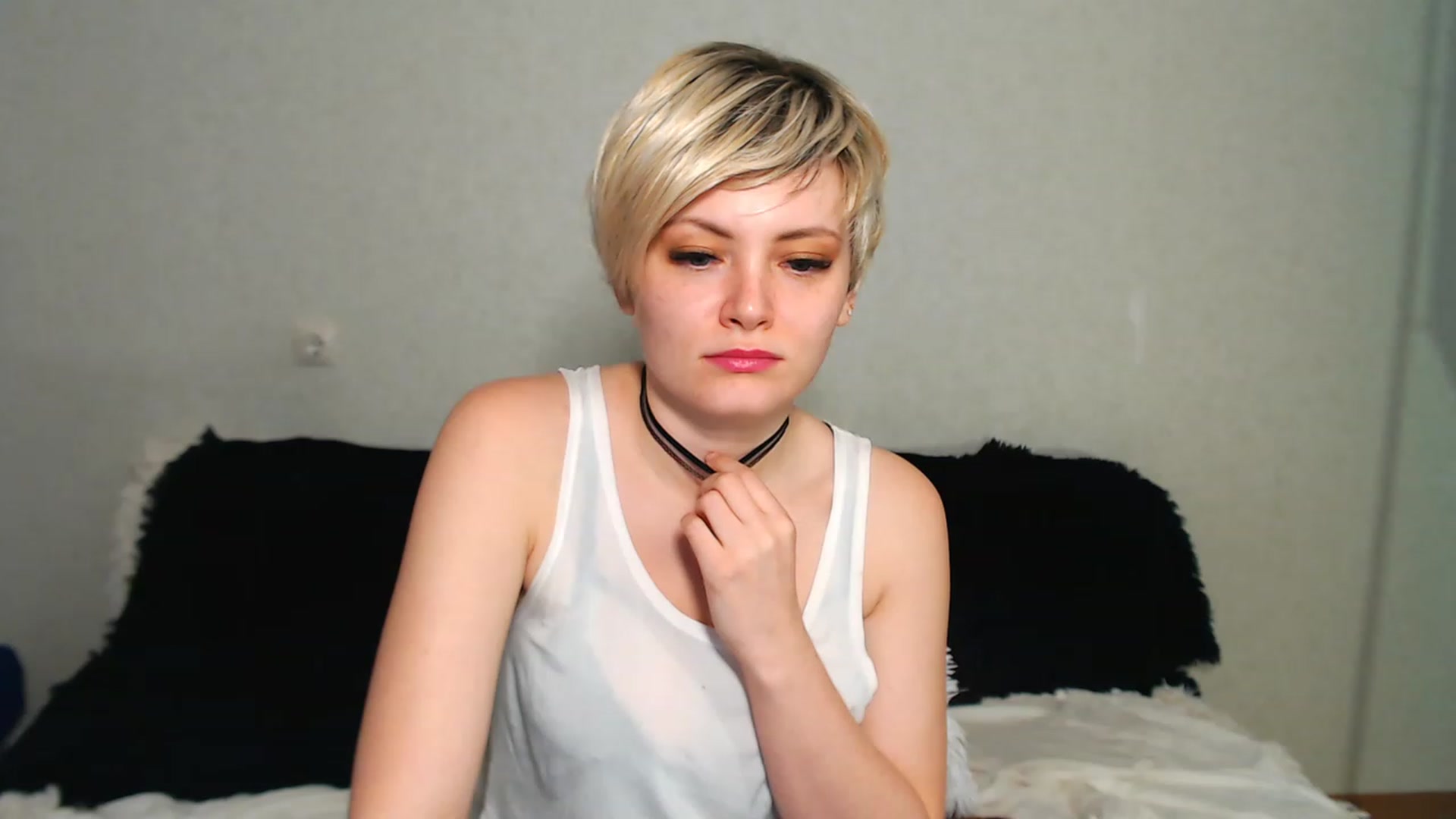 Gallery image thumbnail from Lily_Vitae's myfreecams stream on, 04/06/2023, 16:17 image 16 of 20