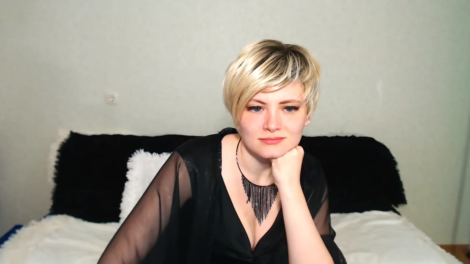Gallery image thumbnail from Lily_Vitae's myfreecams stream on, 04/16/2023, 23:20 image 12 of 20