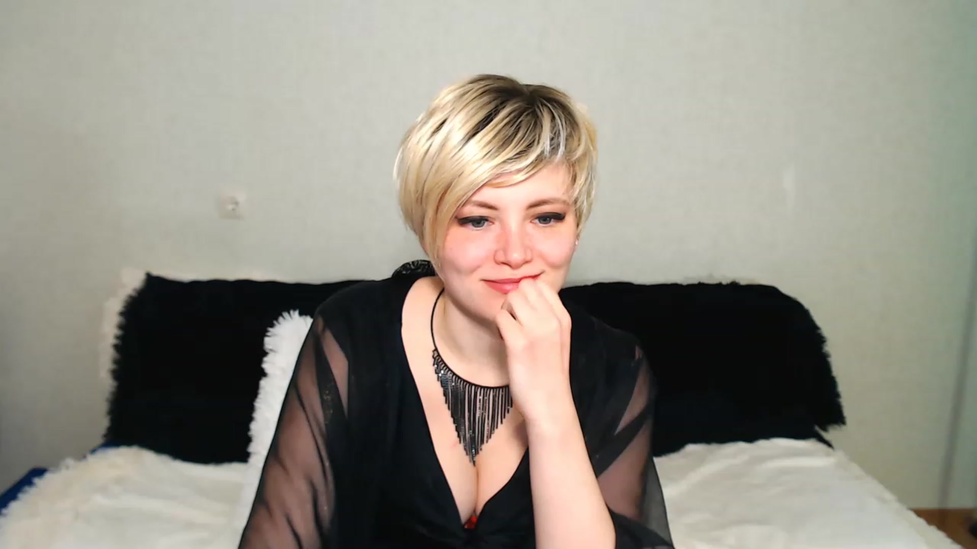 Gallery image thumbnail from Lily_Vitae's myfreecams stream on, 04/16/2023, 23:20 image 17 of 20