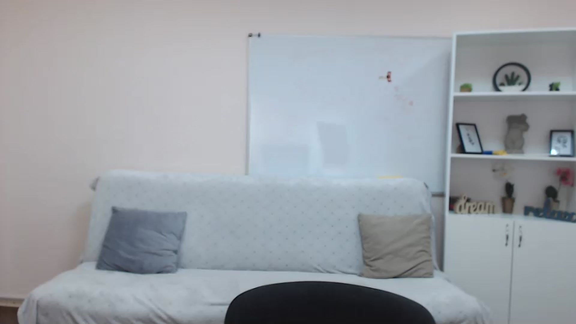 Gallery image thumbnail from Limana_xo's myfreecams stream on, 07/20/2023, 13:11 image 11 of 20