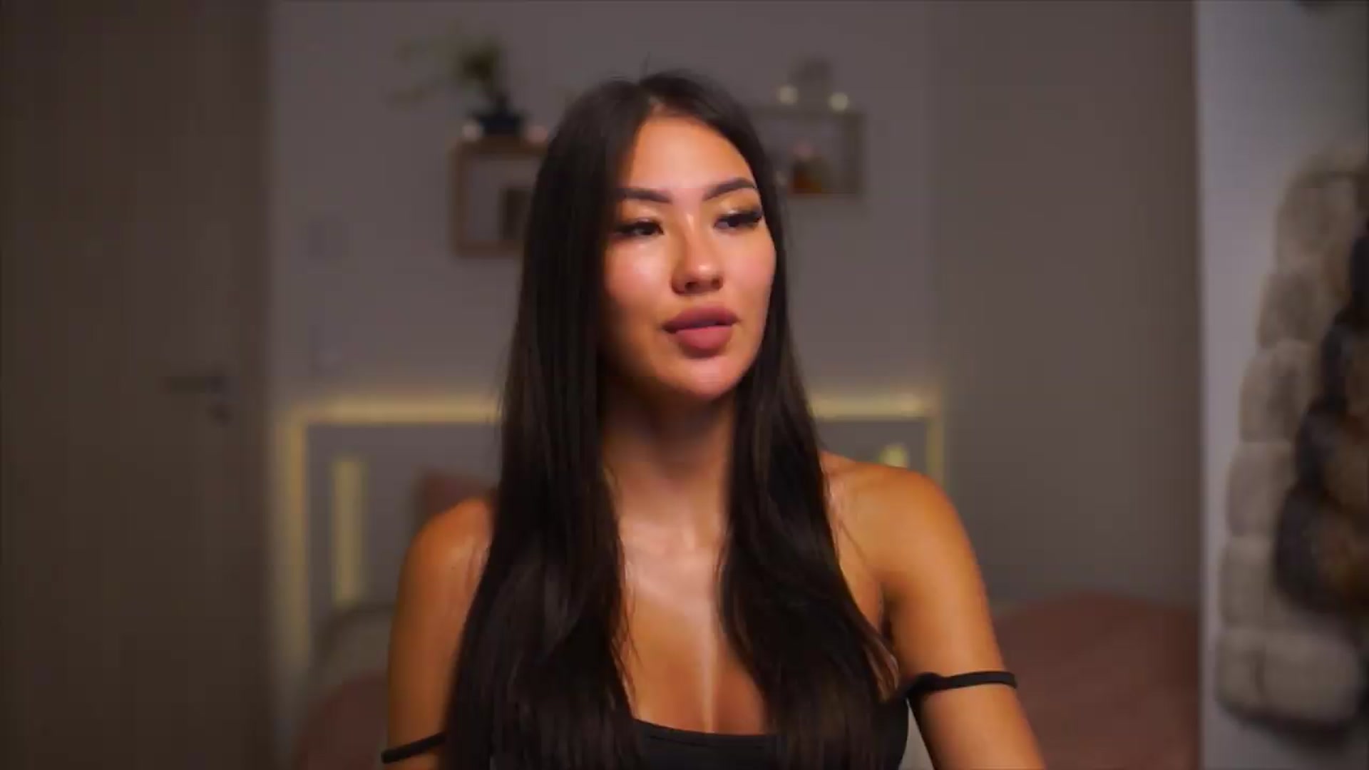 Gallery image thumbnail from LimitedMai's myfreecams stream on, 07/17/2026, 23:13 image 8 of 20