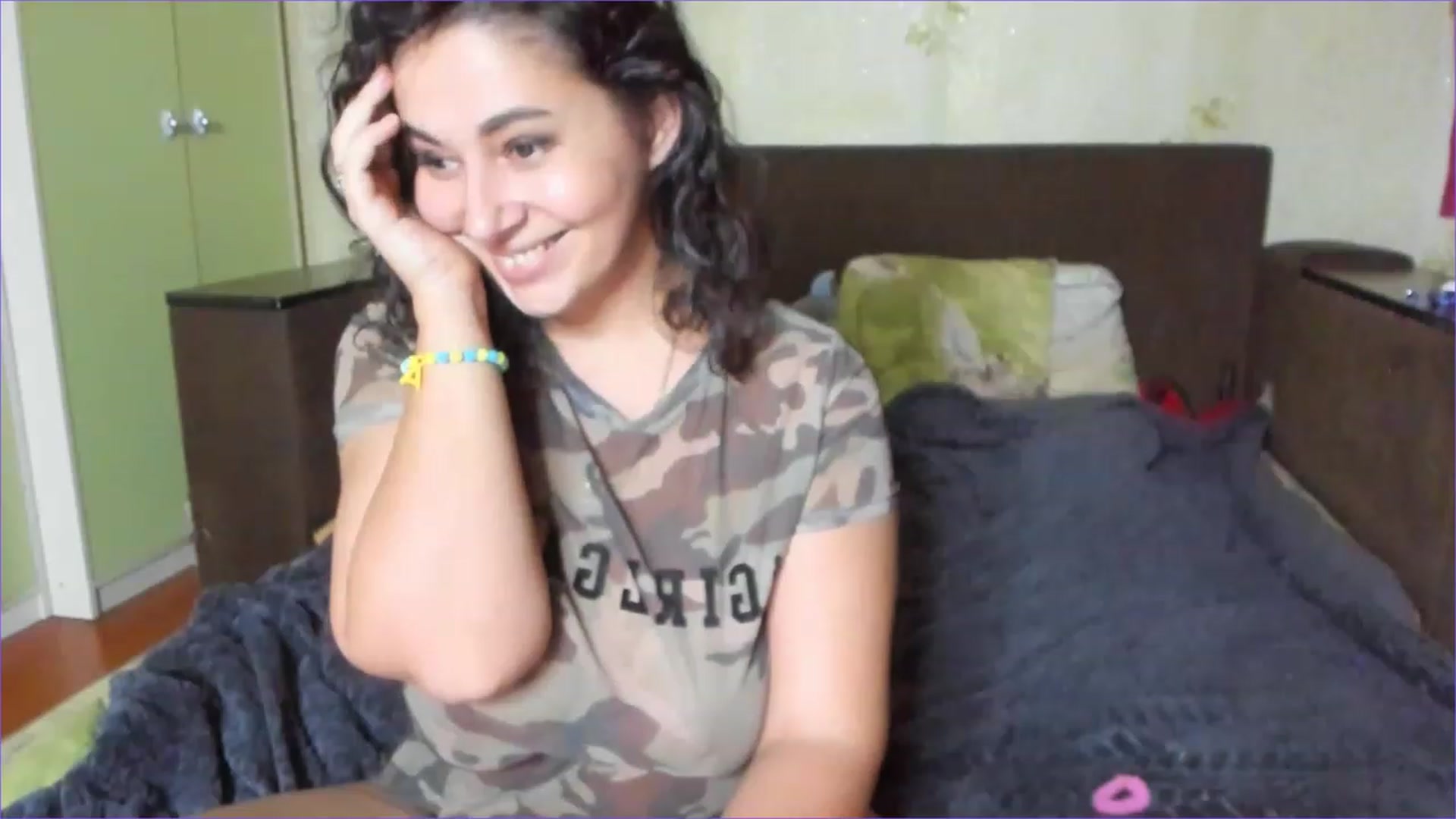 Gallery image thumbnail from LimonadV's myfreecams stream on, 11/25/2022, 13:40 image 13 of 20