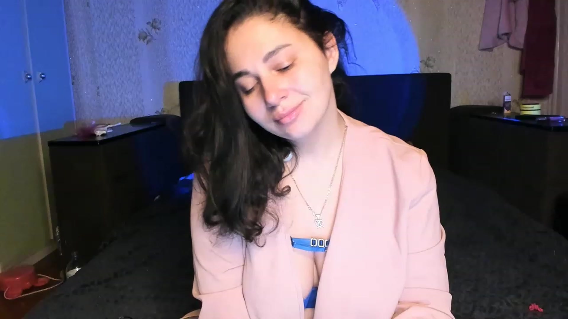 Gallery image thumbnail from LimonadV's myfreecams stream on, 01/04/2023, 14:08 image 18 of 20
