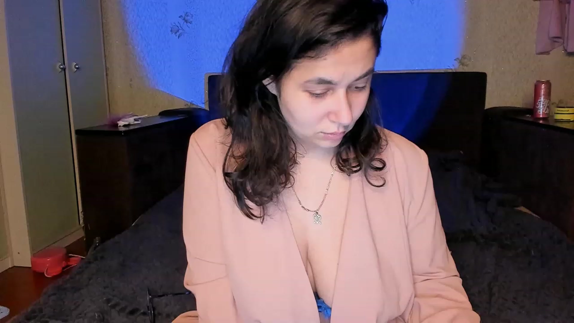Gallery image thumbnail from LimonadV's myfreecams stream on, 01/04/2023, 16:52 image 18 of 20