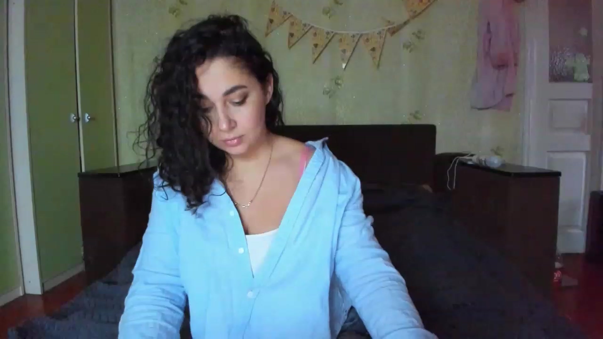 Gallery image thumbnail from LimonadV's myfreecams stream on, 01/09/2023, 11:37 image 2 of 20