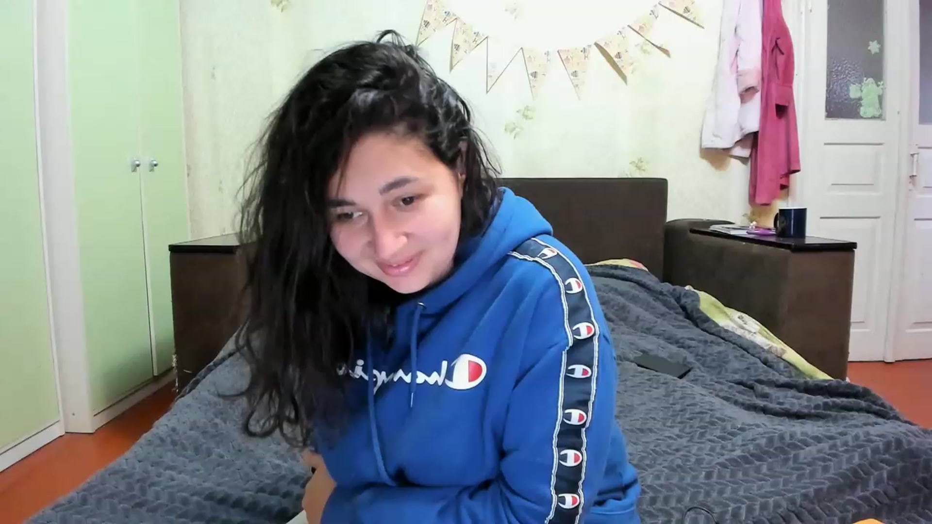 Gallery image thumbnail from LimonadV's myfreecams stream on, 01/12/2023, 11:31 image 7 of 20