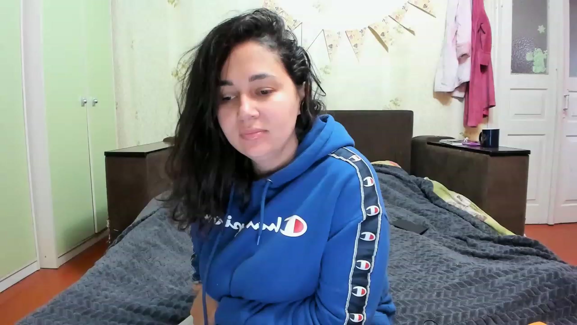 Gallery image thumbnail from LimonadV's myfreecams stream on, 01/12/2023, 11:31 image 4 of 20