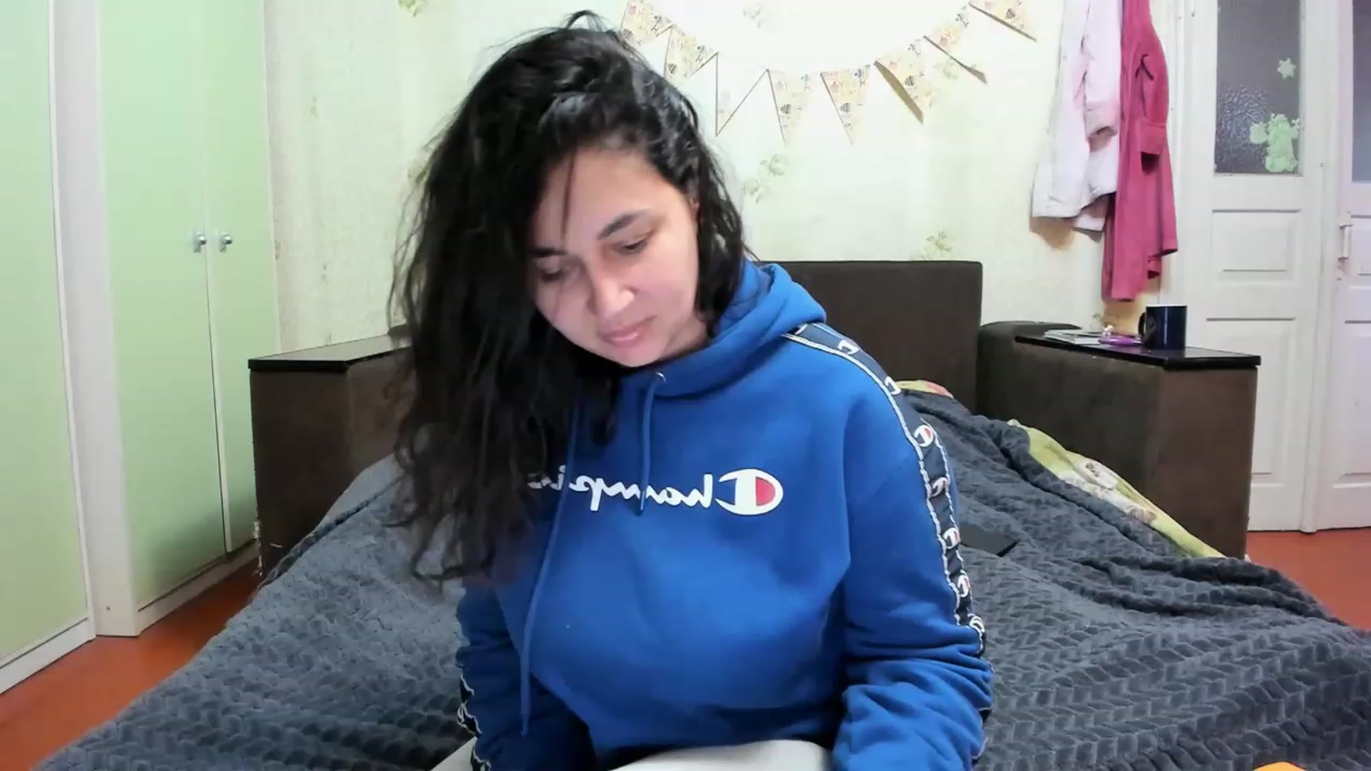 Gallery image thumbnail from LimonadV's myfreecams stream on, 01/12/2023, 11:31 image 8 of 20
