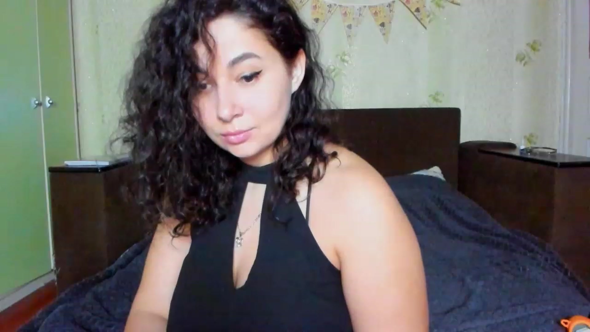Gallery image thumbnail from LimonadV's myfreecams stream on, 01/30/2023, 08:29 image 7 of 20