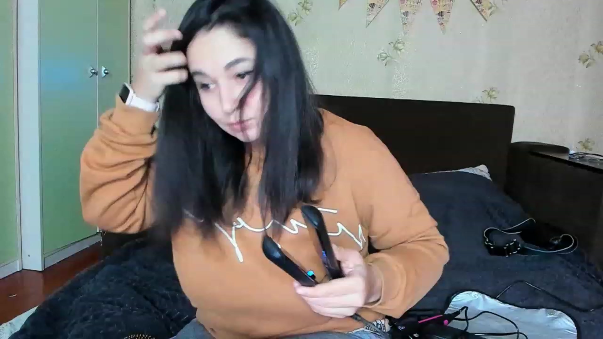 Gallery image thumbnail from LimonadV's myfreecams stream on, 01/30/2023, 10:37 image 18 of 20