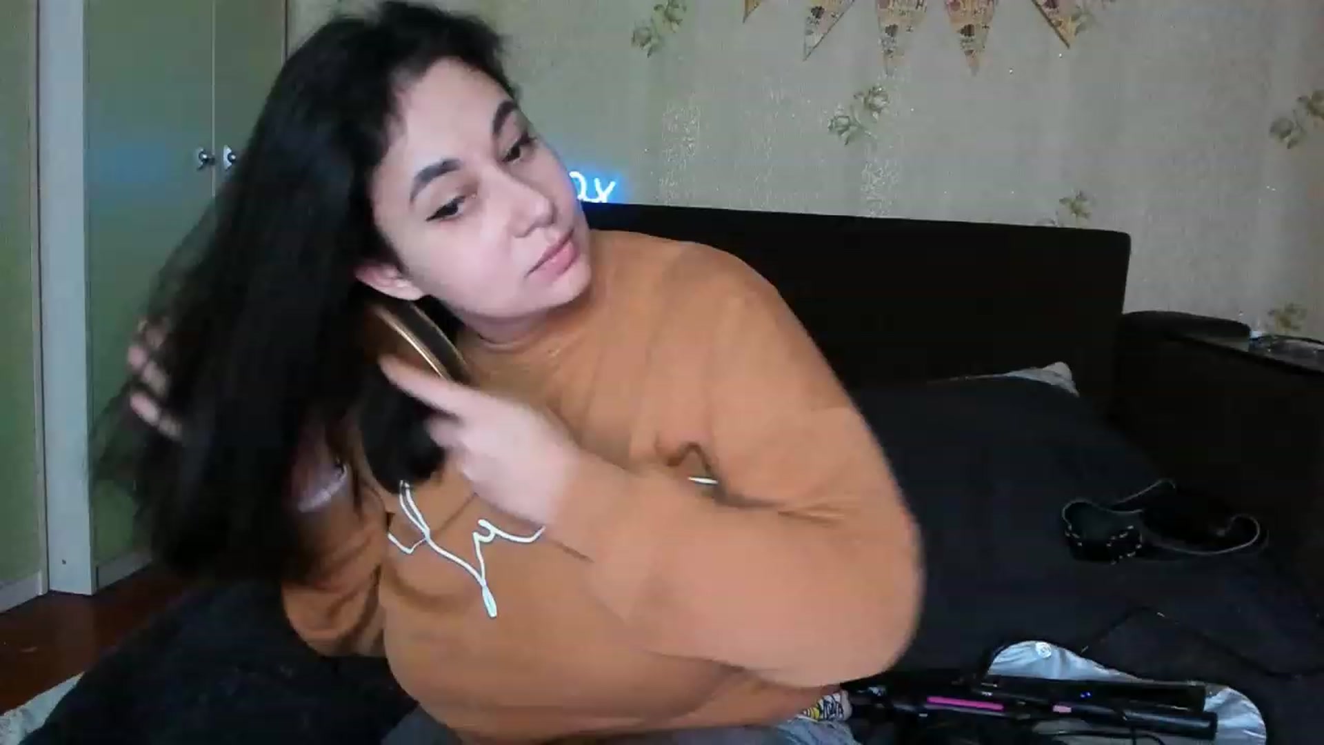 Gallery image thumbnail from LimonadV's myfreecams stream on, 01/30/2023, 10:37 image 15 of 20