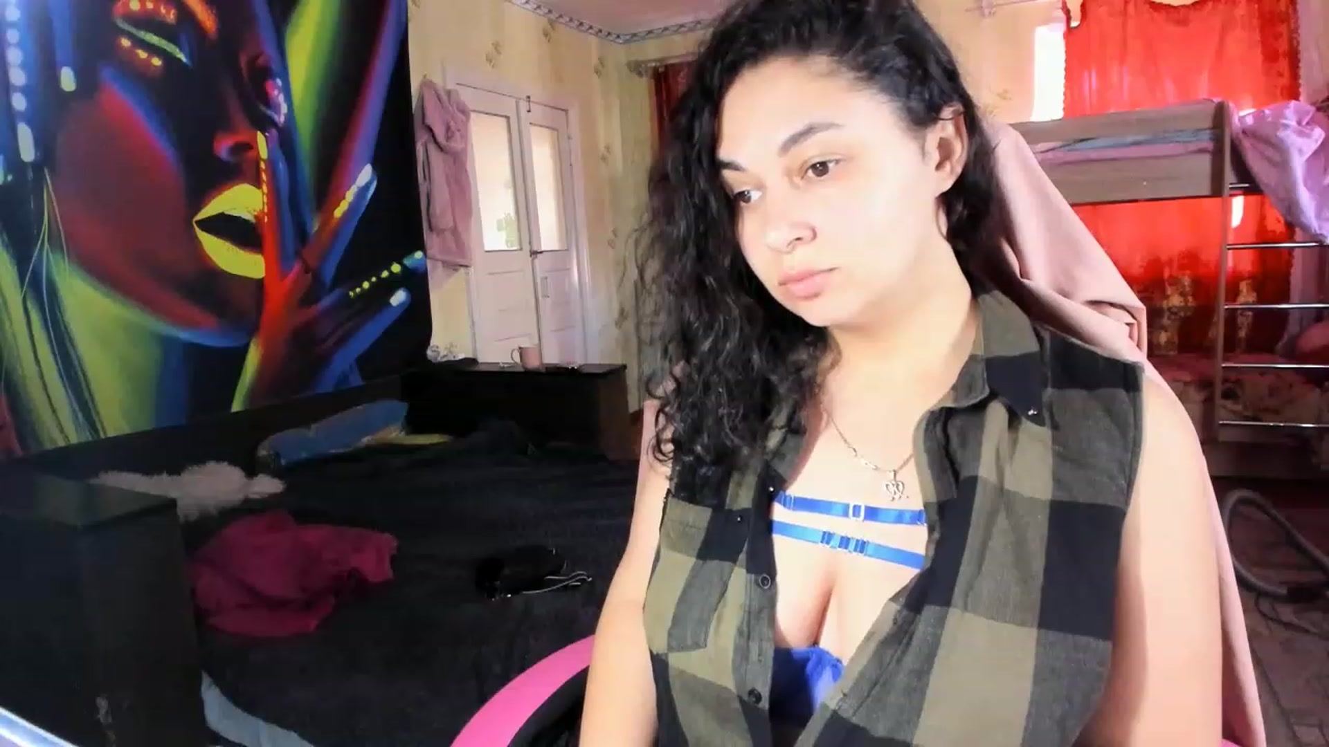 Gallery image thumbnail from LimonadV's myfreecams stream on, 03/05/2023, 13:44 image 2 of 20