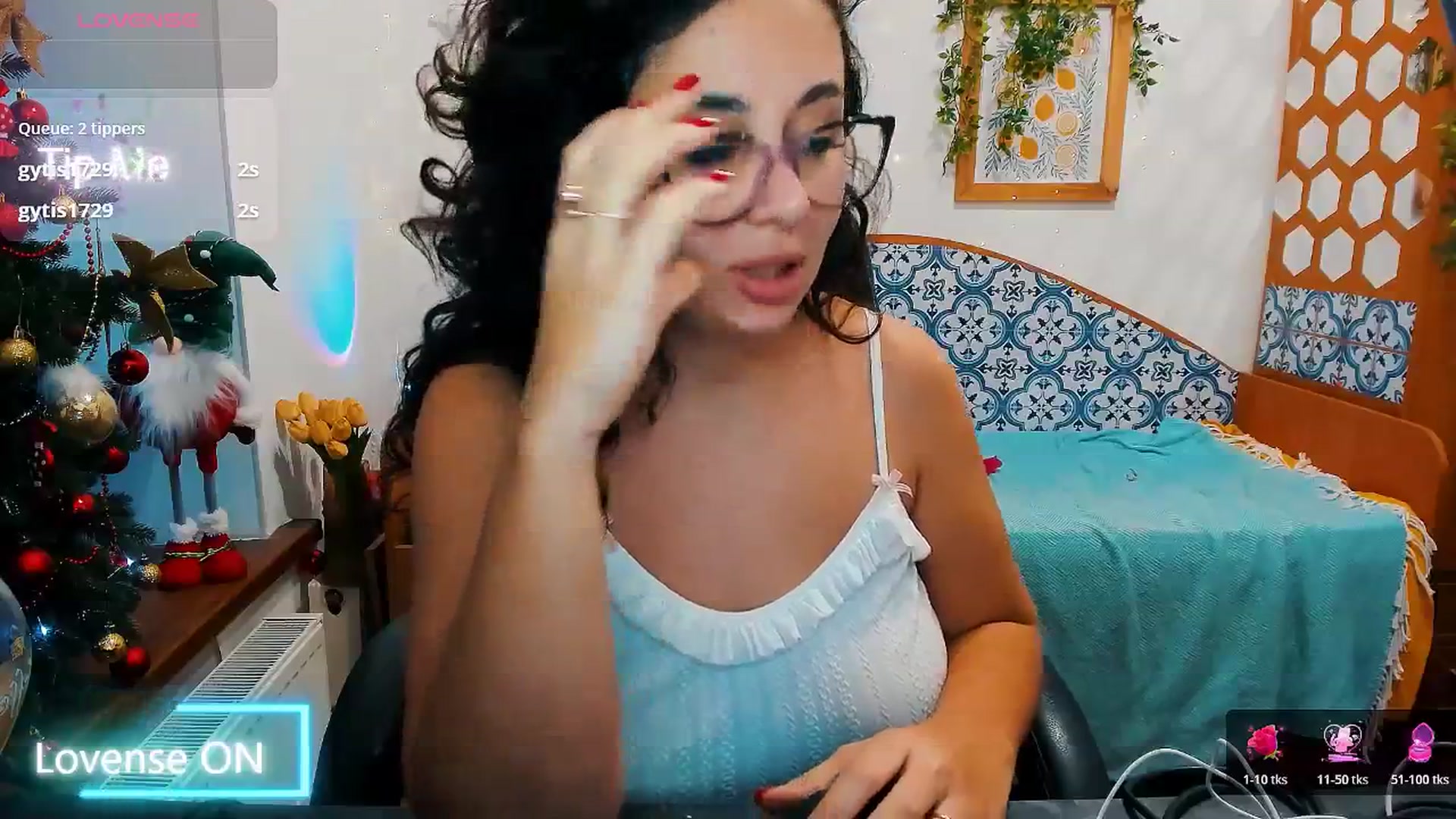Gallery image thumbnail from LimonadV's myfreecams stream on, 01/01/2026, 12:54 image 2 of 20