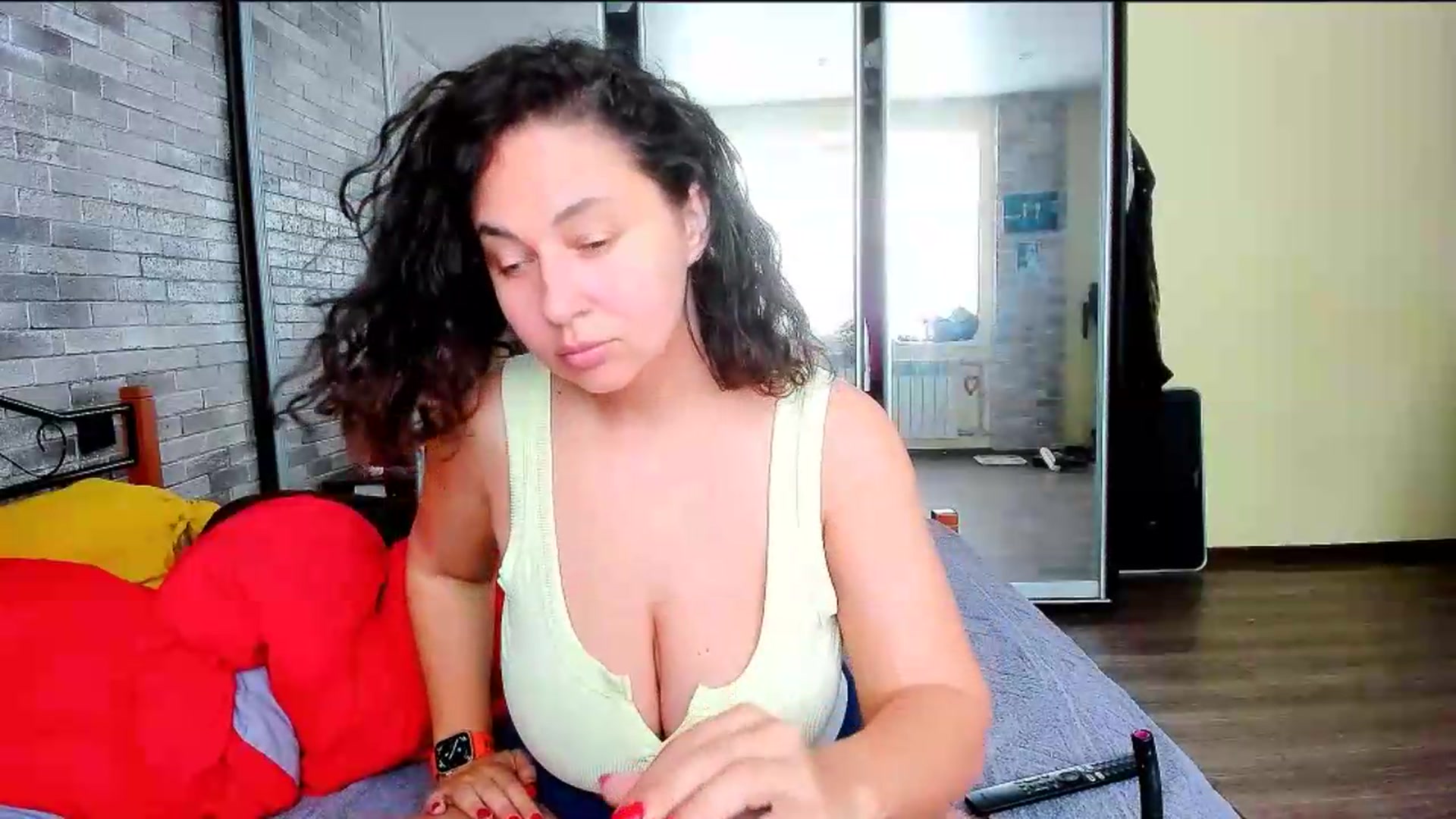 Gallery image thumbnail from LimonadV's myfreecams stream on, 06/01/2026, 10:43 image 20 of 20