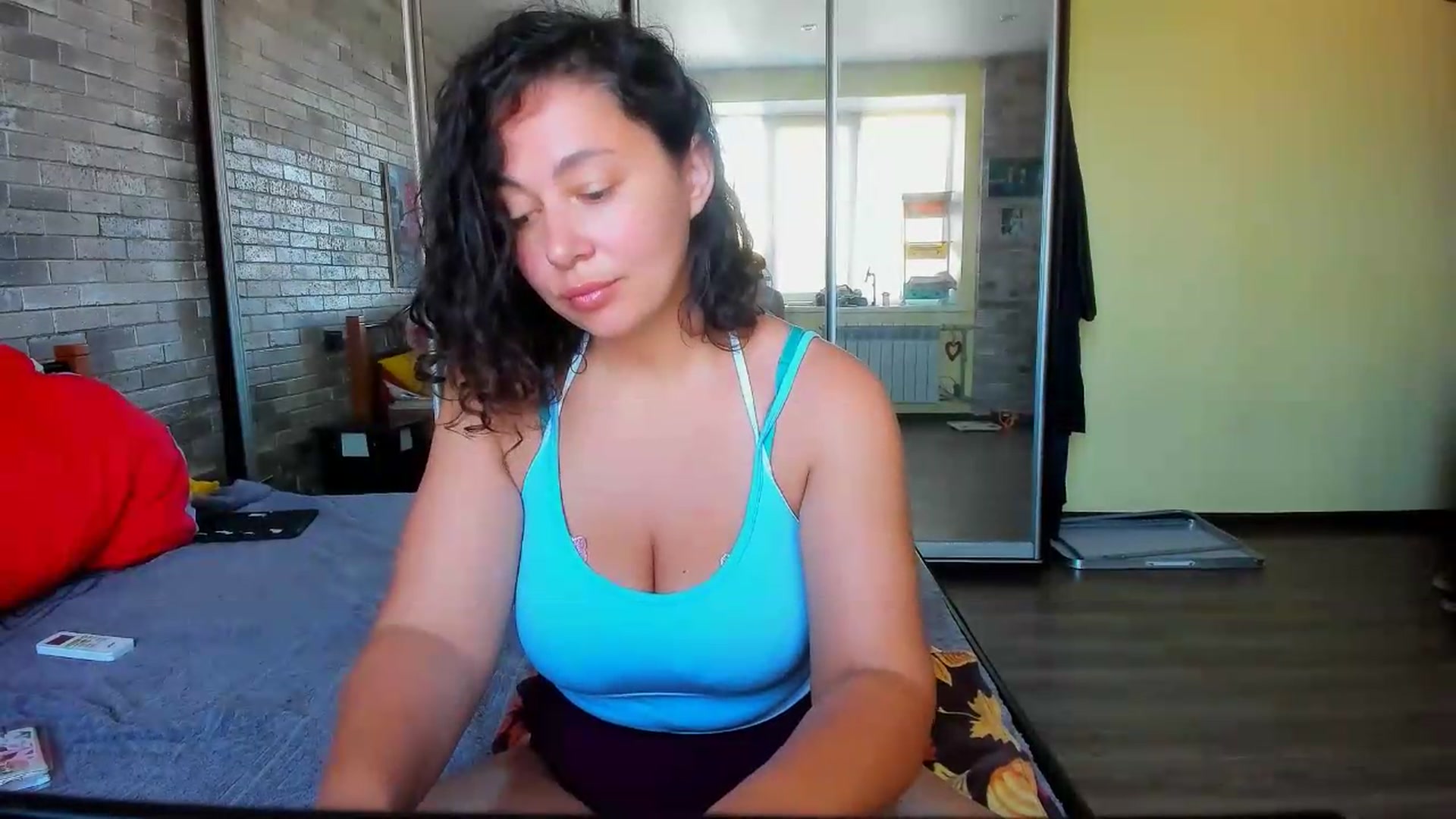 Gallery image thumbnail from LimonadV's myfreecams stream on, 07/07/2026, 06:05 image 5 of 20