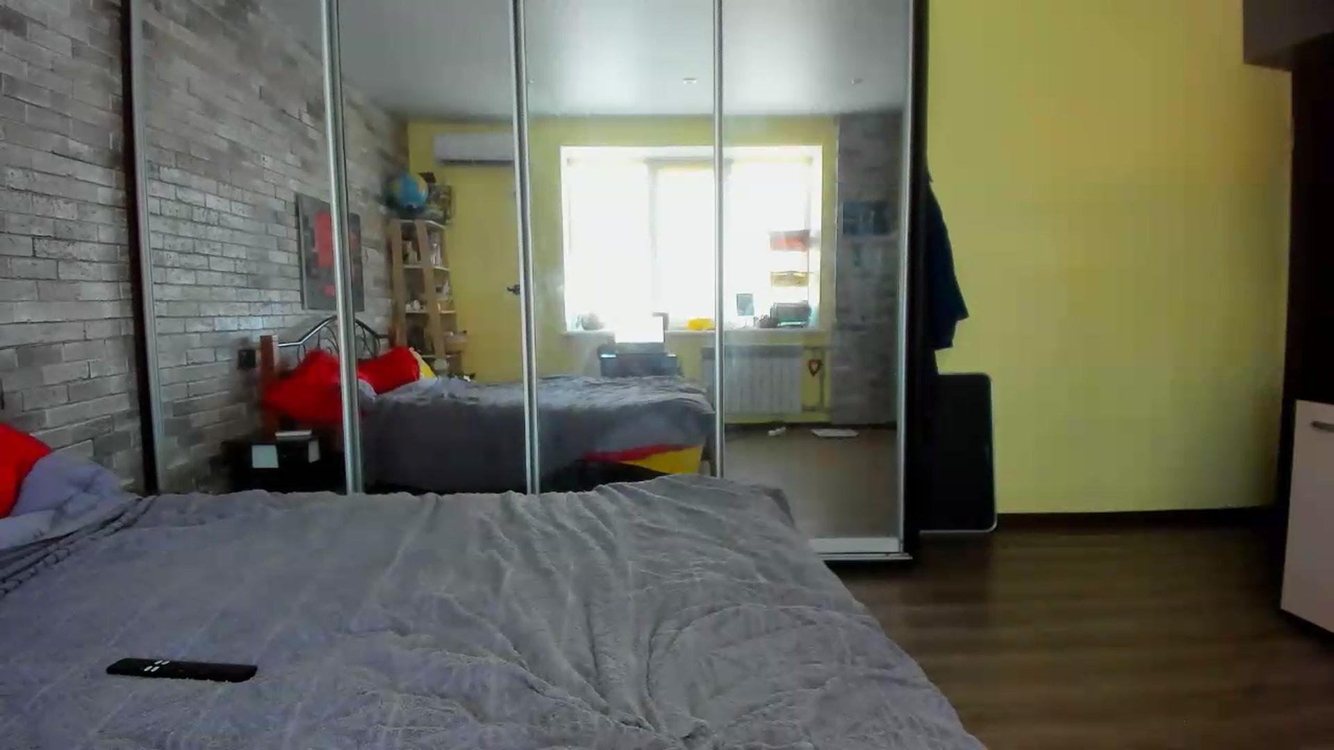 Gallery image thumbnail from LimonadV's myfreecams stream on, 07/16/2026, 07:01 image 11 of 20